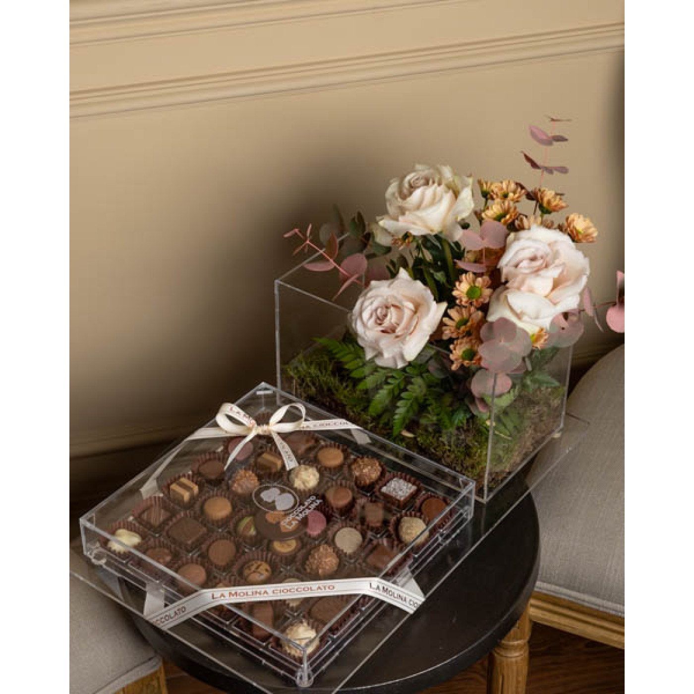 Chocolate Tray With Flower