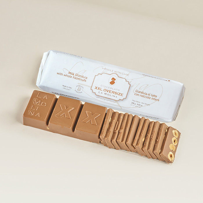 XXL MILK WITH hazelnuts