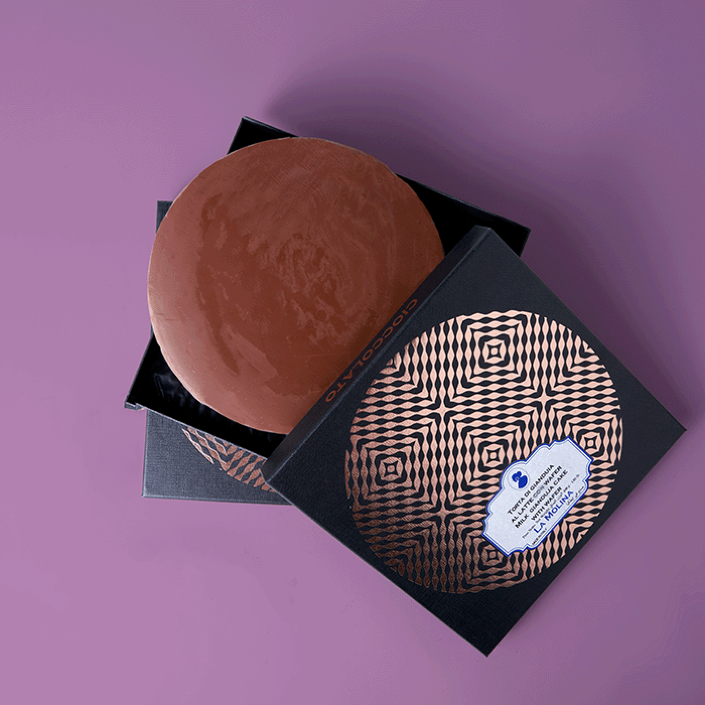 Torta milk with creamy gianduja 