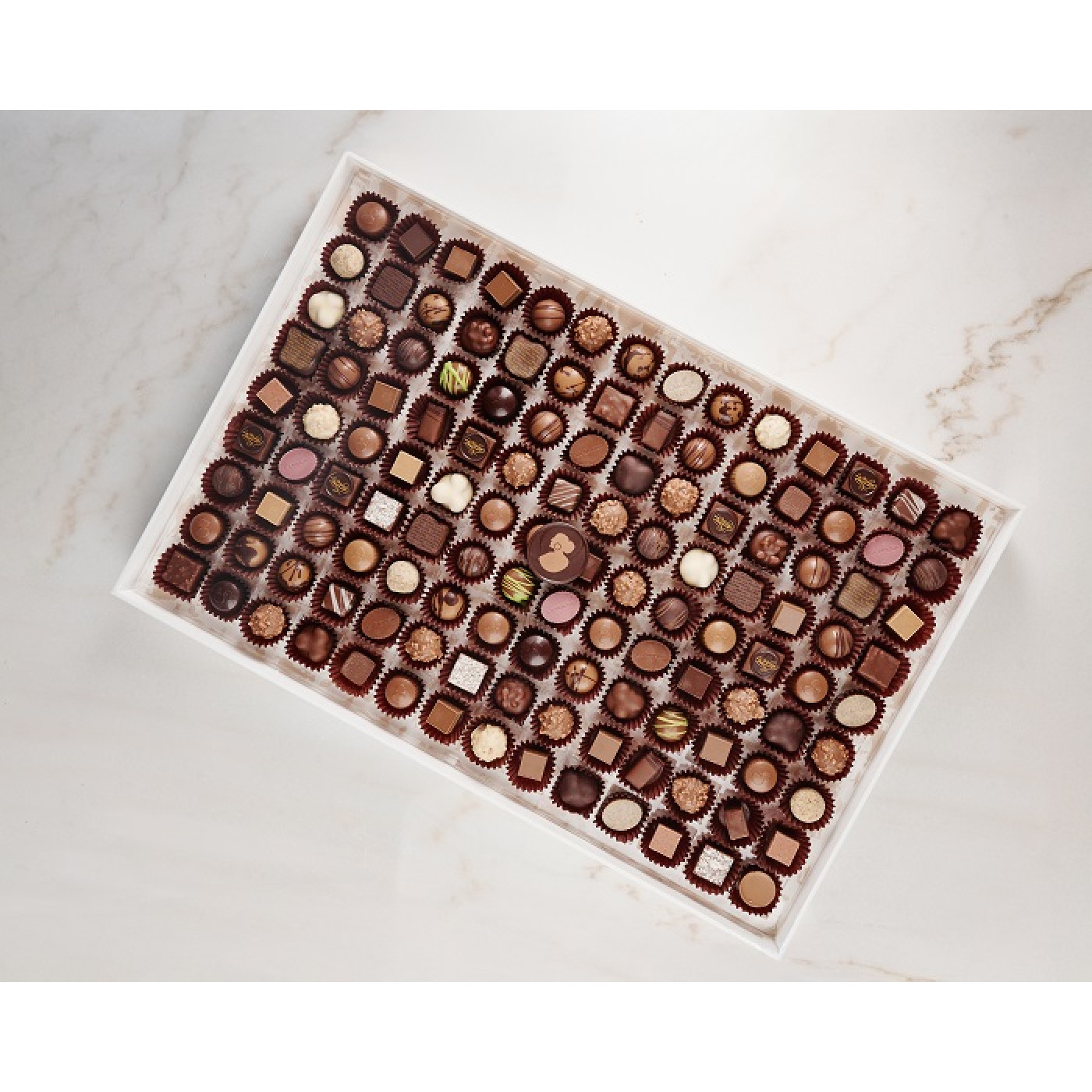 CHOCOLATE TRAY 32