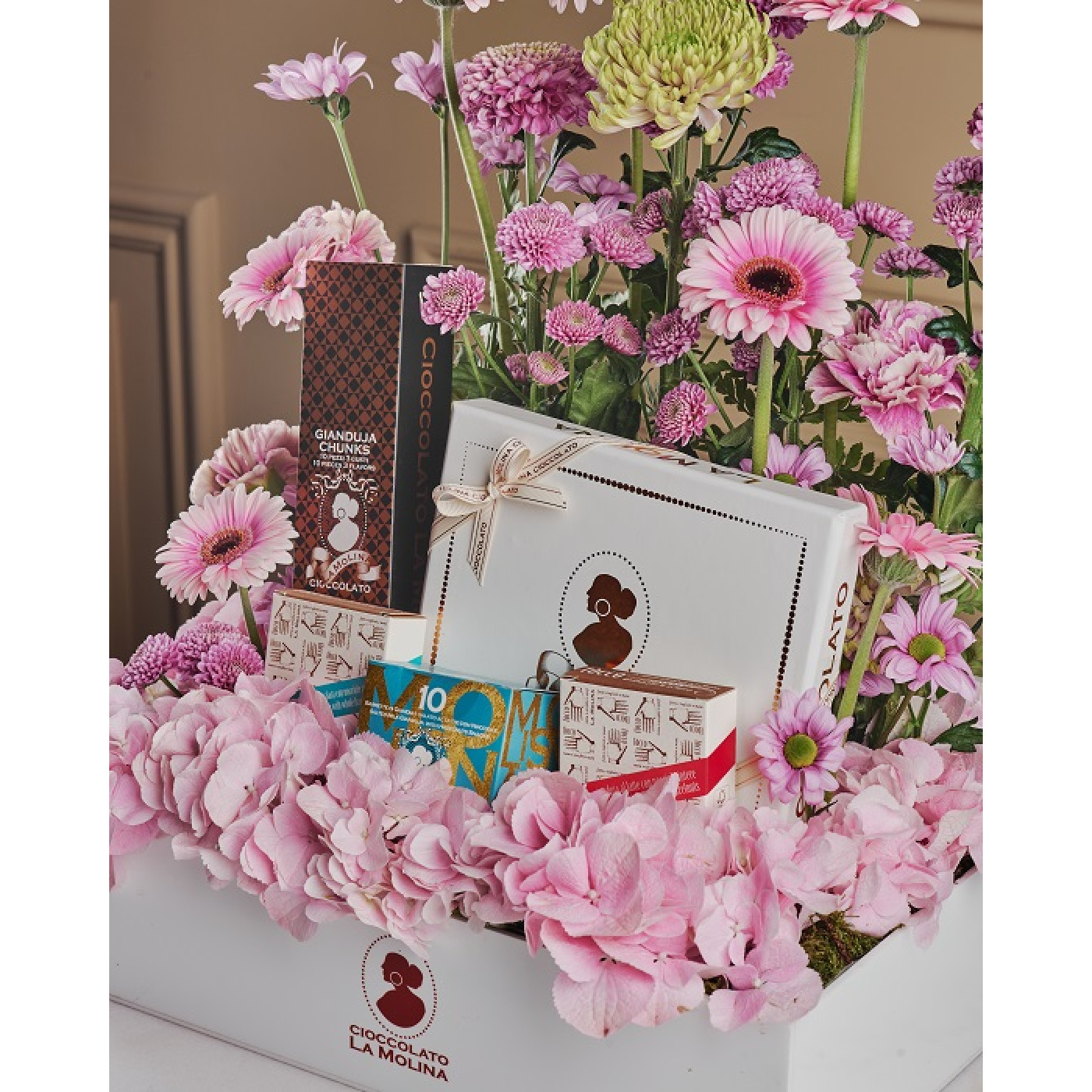 FLOWER ARRANGEMENT BOX
